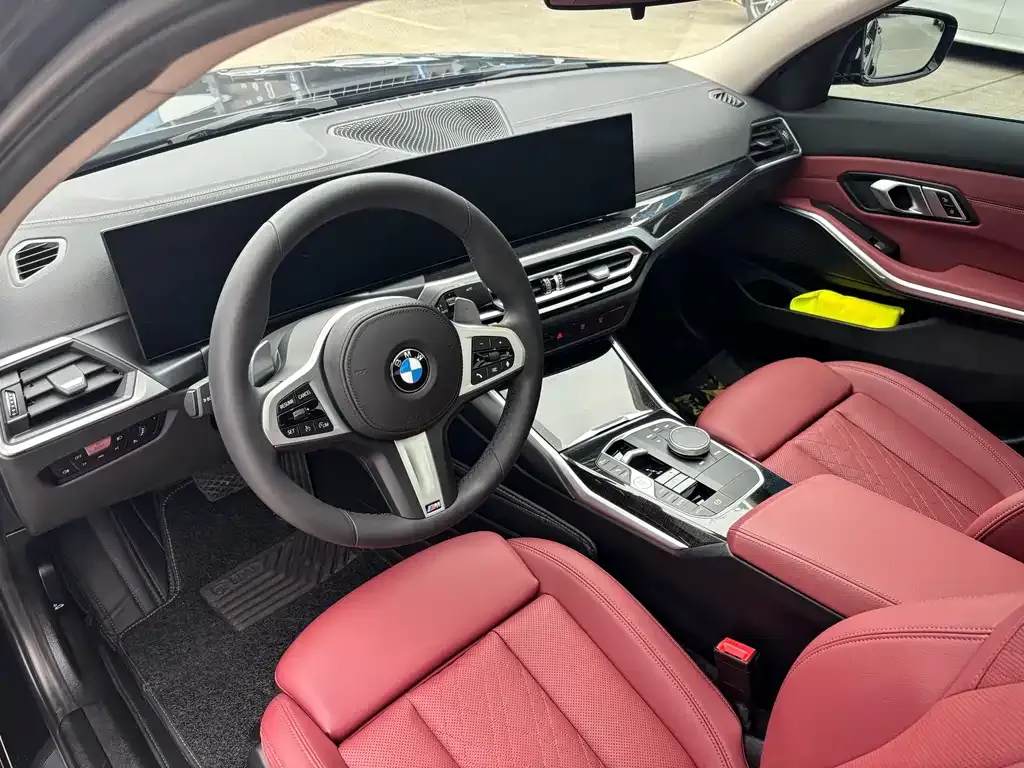 BMW 3 Series 2023 из CN, фото 10