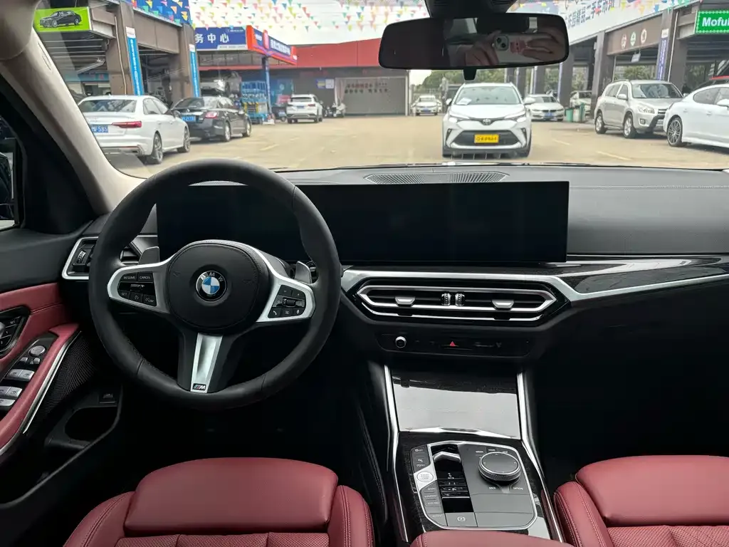 BMW 3 Series 2023 из CN, фото 7