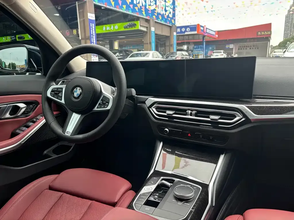 BMW 3 Series 2023 из CN, фото 3
