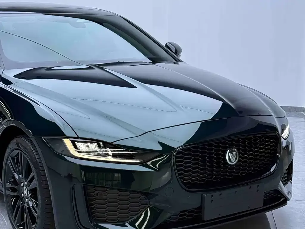Jaguar XEL — фото 10
