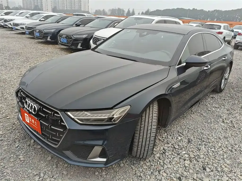 Audi A7L 2024 из CN, фото 1