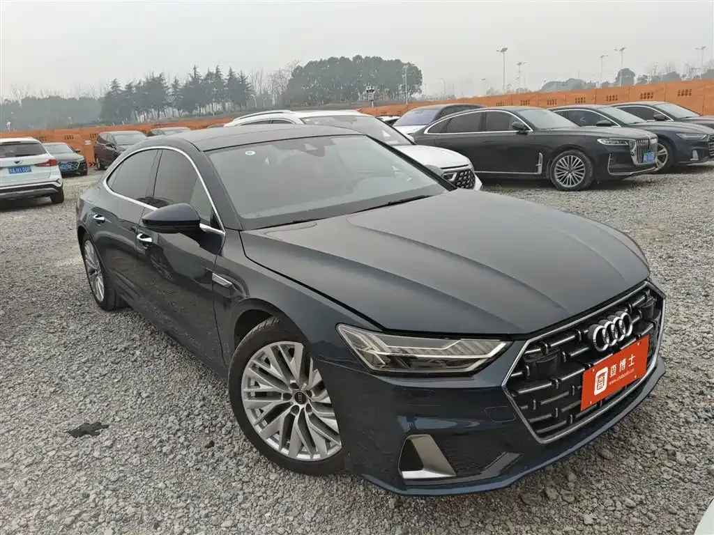 Audi A7L 2024 из CN, фото 2