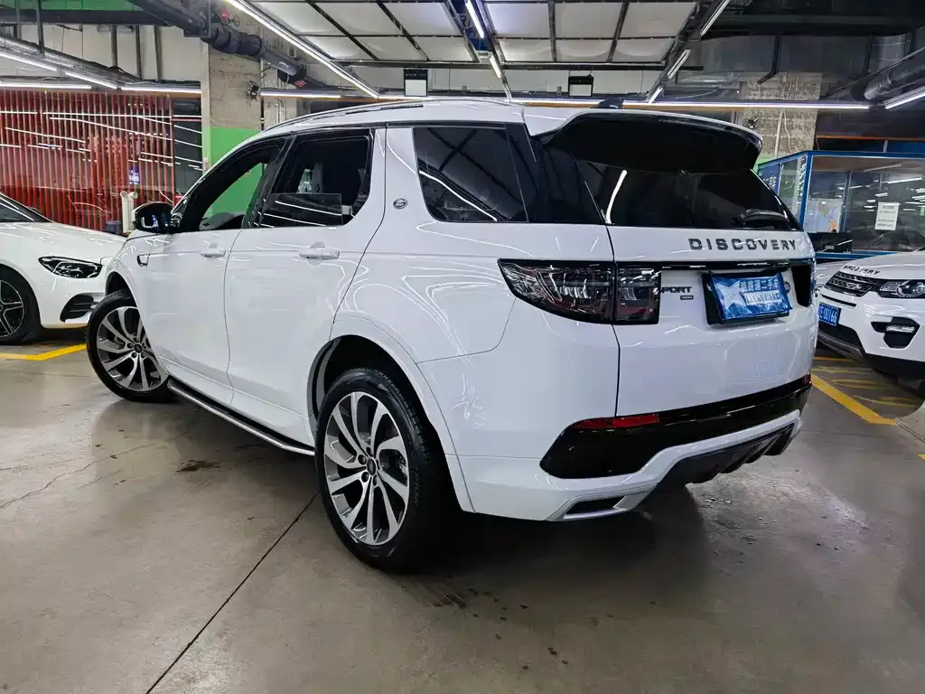 Land Rover Discovery Sport — фото 9