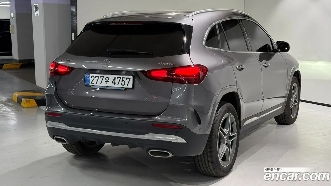 Mercedes-Benz GLA-Class — фото 8