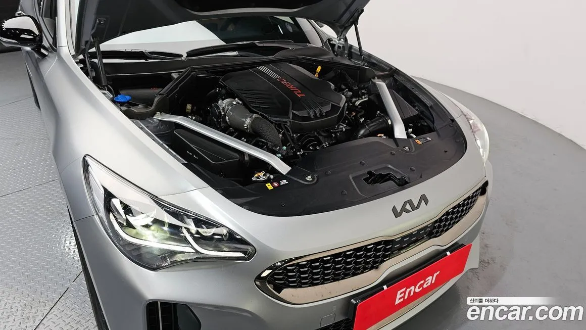 Kia Stinger 2023 из KR, фото 3