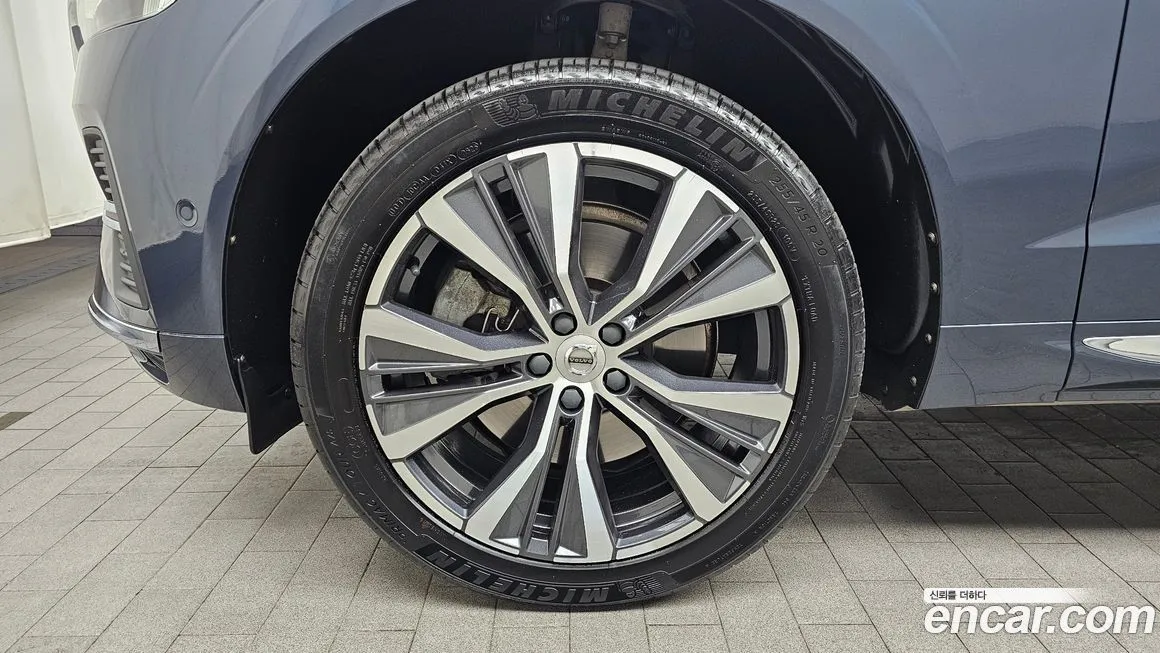 Volvo XC60 2022 из KR, фото 7