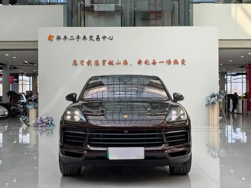 Porsche Cayenne Hybrid — фото 2