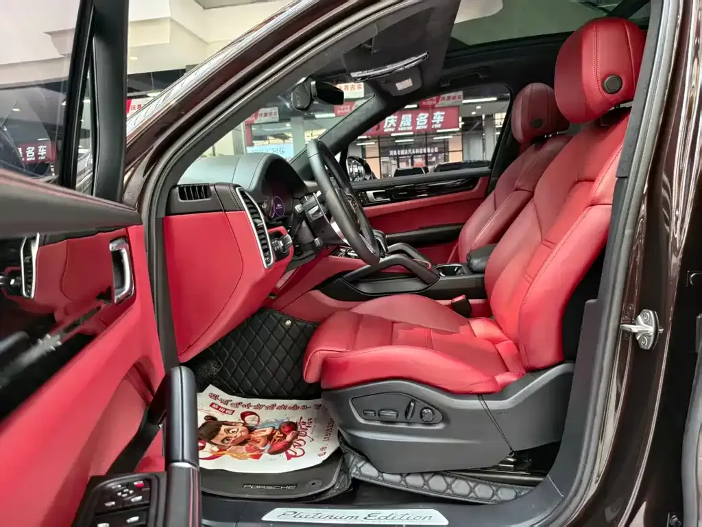 Porsche Cayenne Hybrid — фото 6