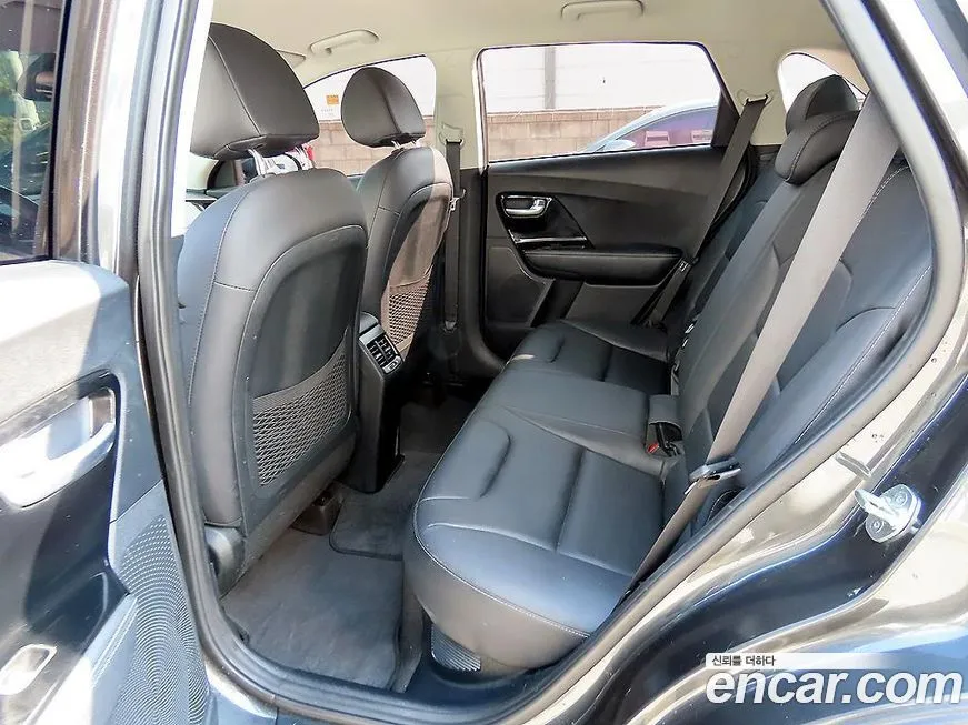 Kia Niro 2022 из KR, фото 9