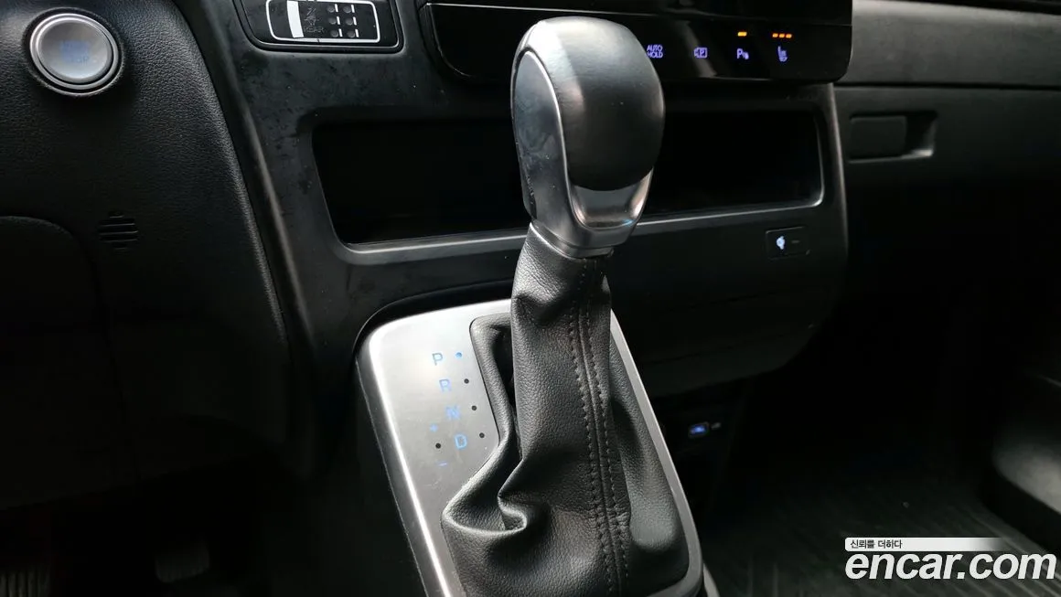 Hyundai Staria 2022 из KR, фото 8