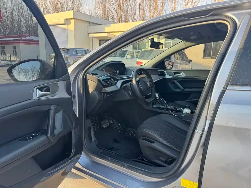 Peugeot 408 2025 из CN, фото 8