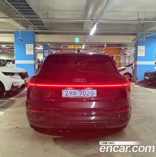 Audi Q8 e-tron 2024 из KR, фото 2