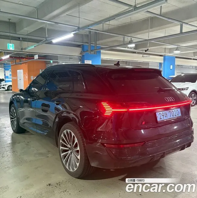 Audi Q8 e-tron 2024 из KR, фото 6