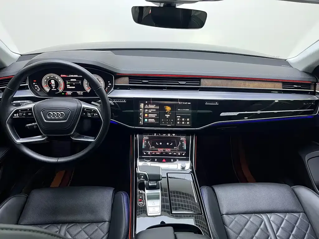 Audi A8 — фото 9