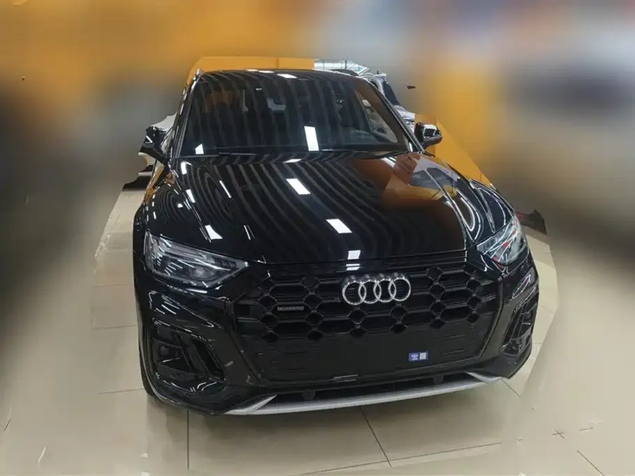 Audi Q5L 2023 из CN, фото 2