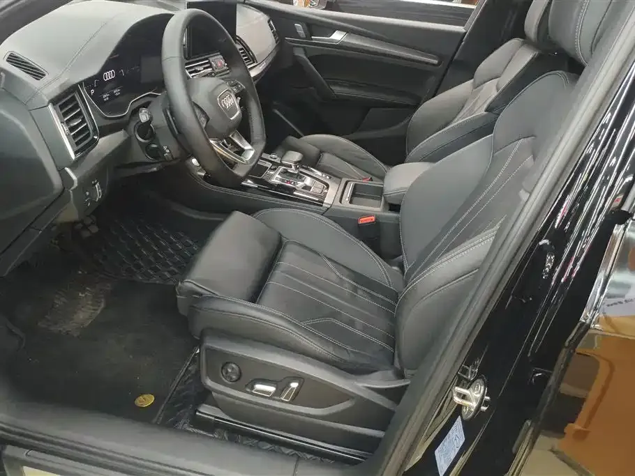 Audi Q5L 2023 из CN, фото 6