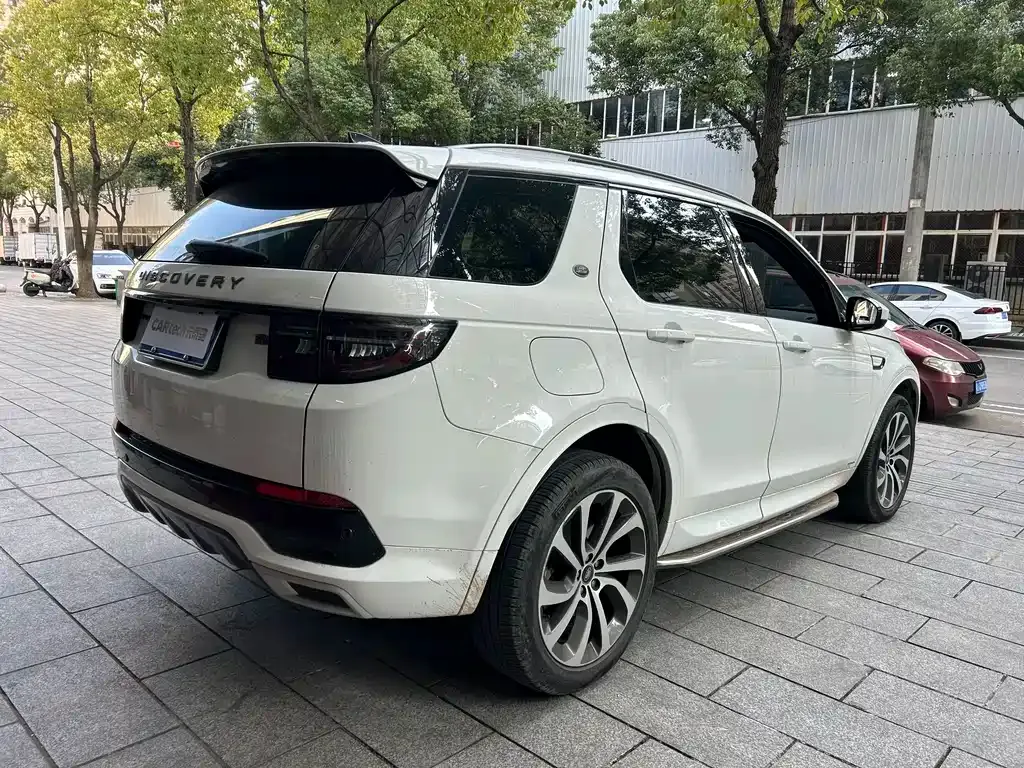Land Rover Discovery Sport — фото 10