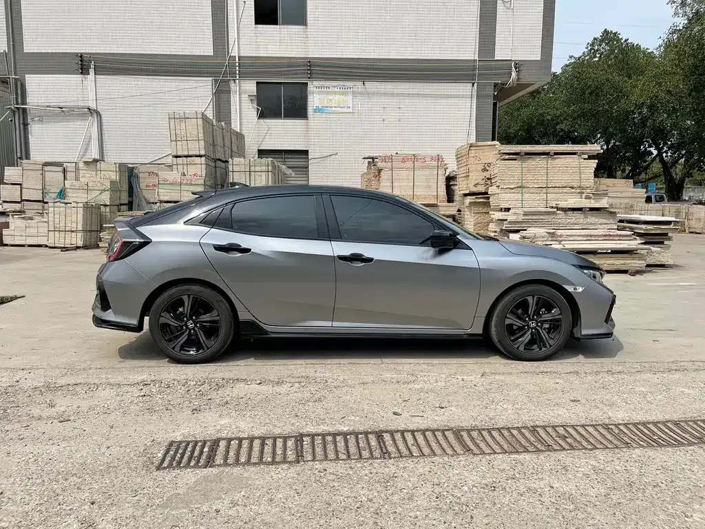 Honda Civic — фото 7