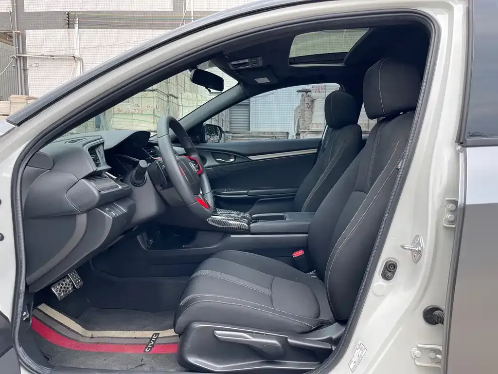 Honda Civic — фото 9