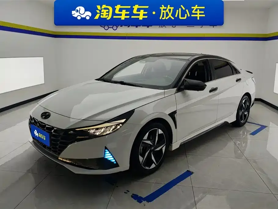 Hyundai Elantra 2021 из CN, фото 1
