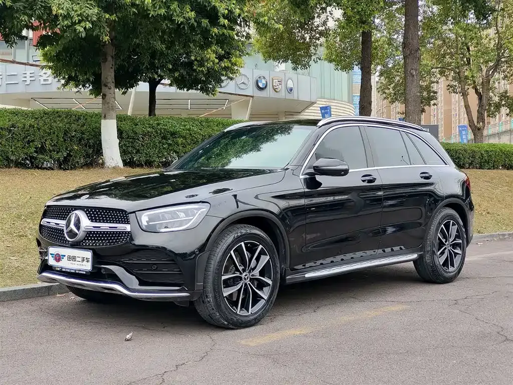Mercedes-Benz GLC — фото 1