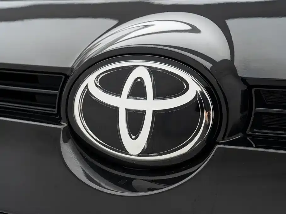 Toyota Wildlander — фото 4