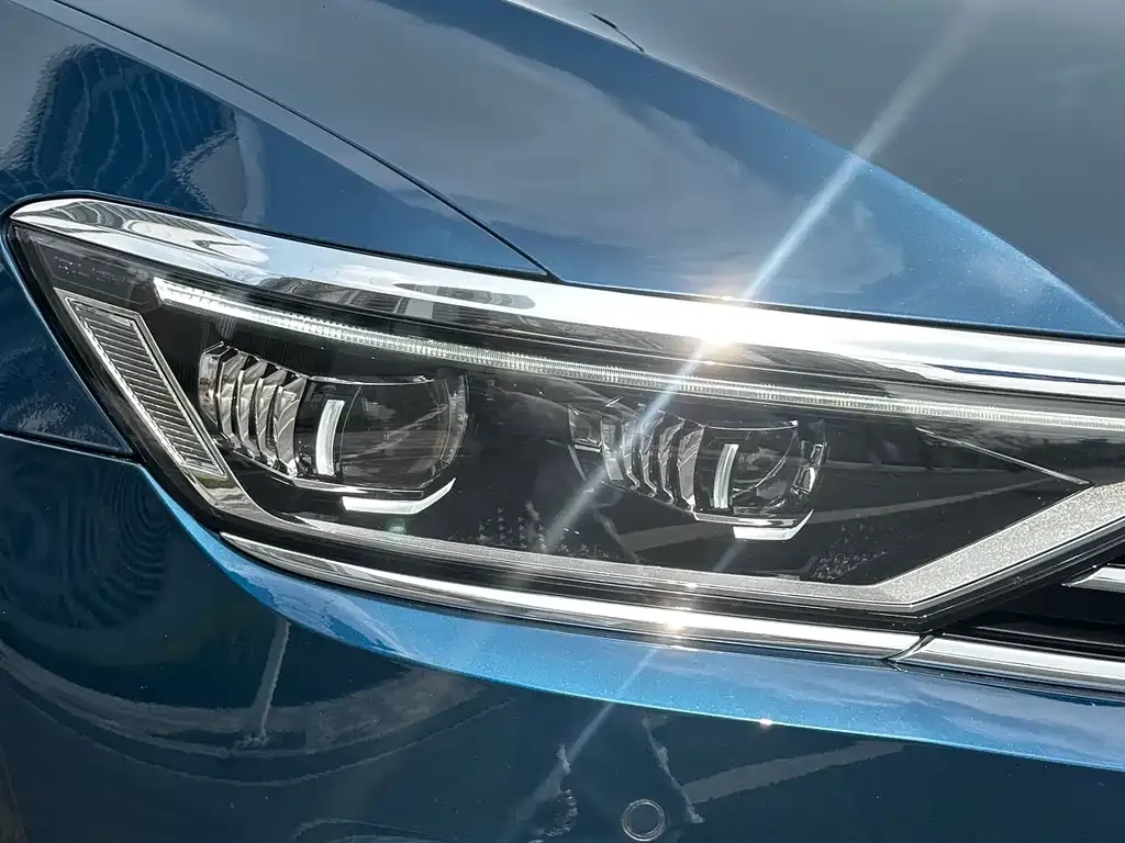 Volkswagen Viloran 2022 из CN, фото 3