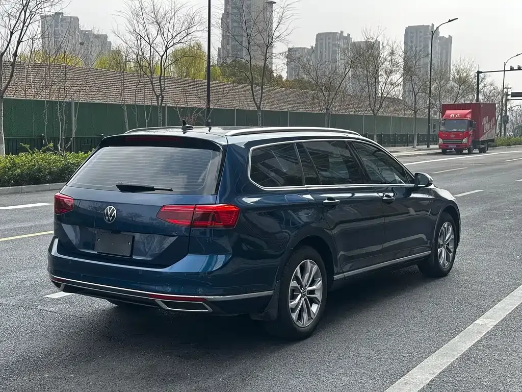 Volkswagen Viloran 2022 из CN, фото 10