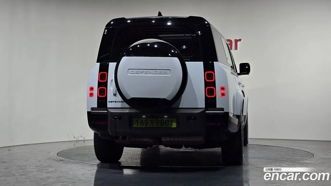 Land Rover Defender 2024 из KR, фото 8
