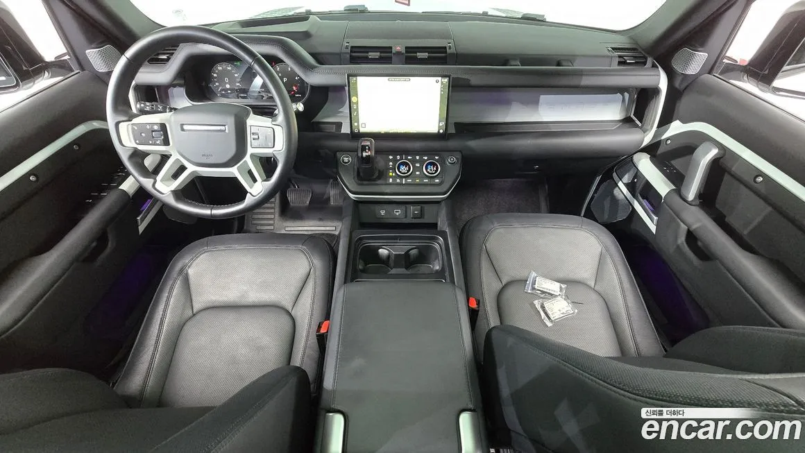 Land Rover Defender 2024 из KR, фото 6