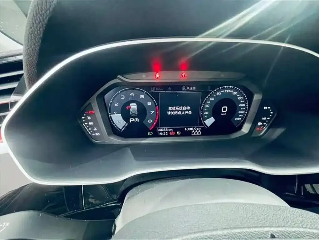 Audi Q3 2021 из CN, фото 10