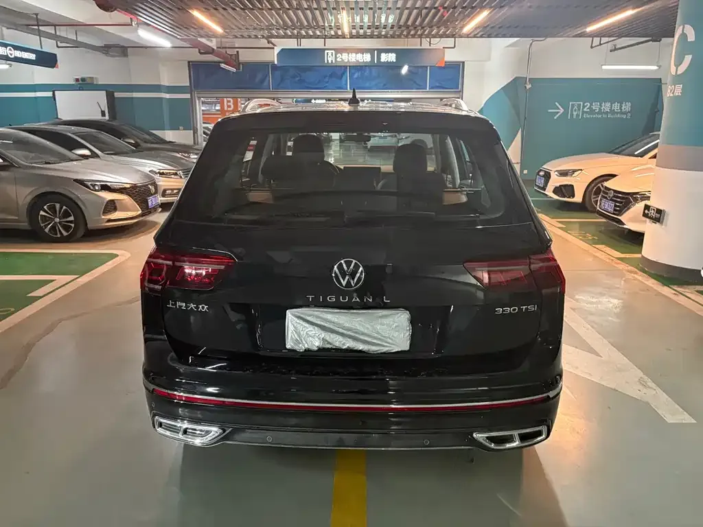Volkswagen Tiguan L — фото 8