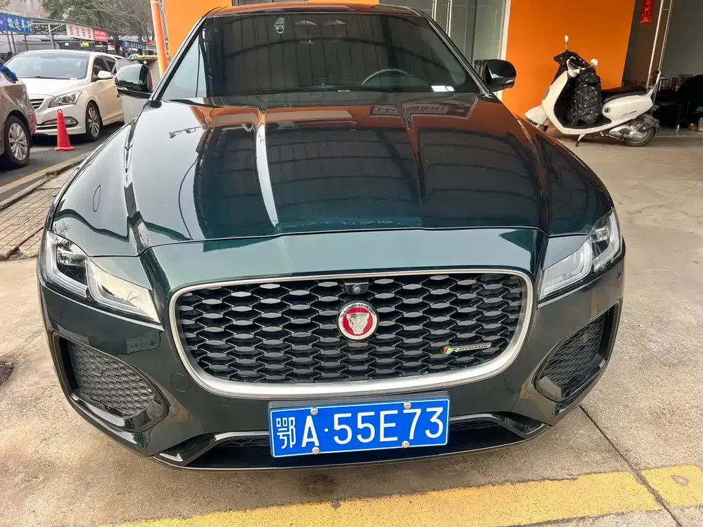 Jaguar XFL 2023 из CN, фото 10
