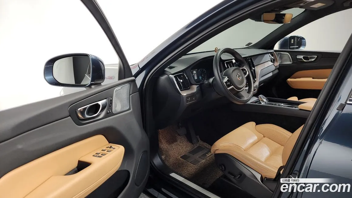 Volvo XC60 2021 из KR, фото 7