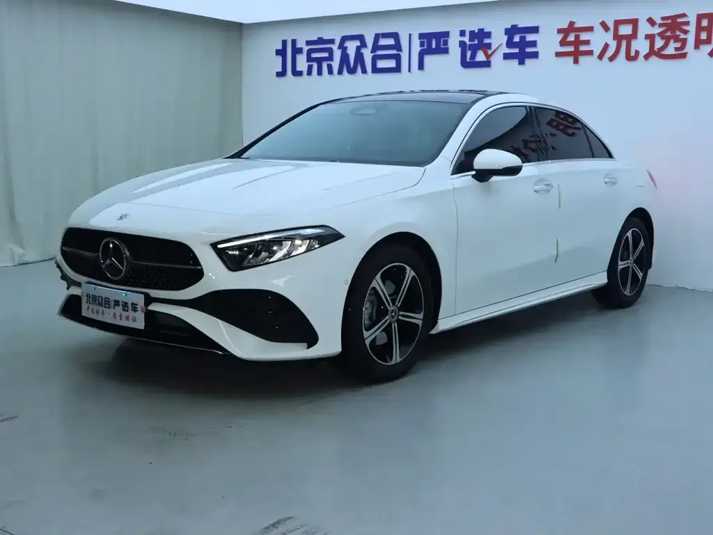 Mercedes-Benz A-Class — фото 1