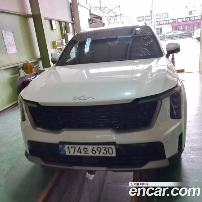 Kia Sorento — фото 2