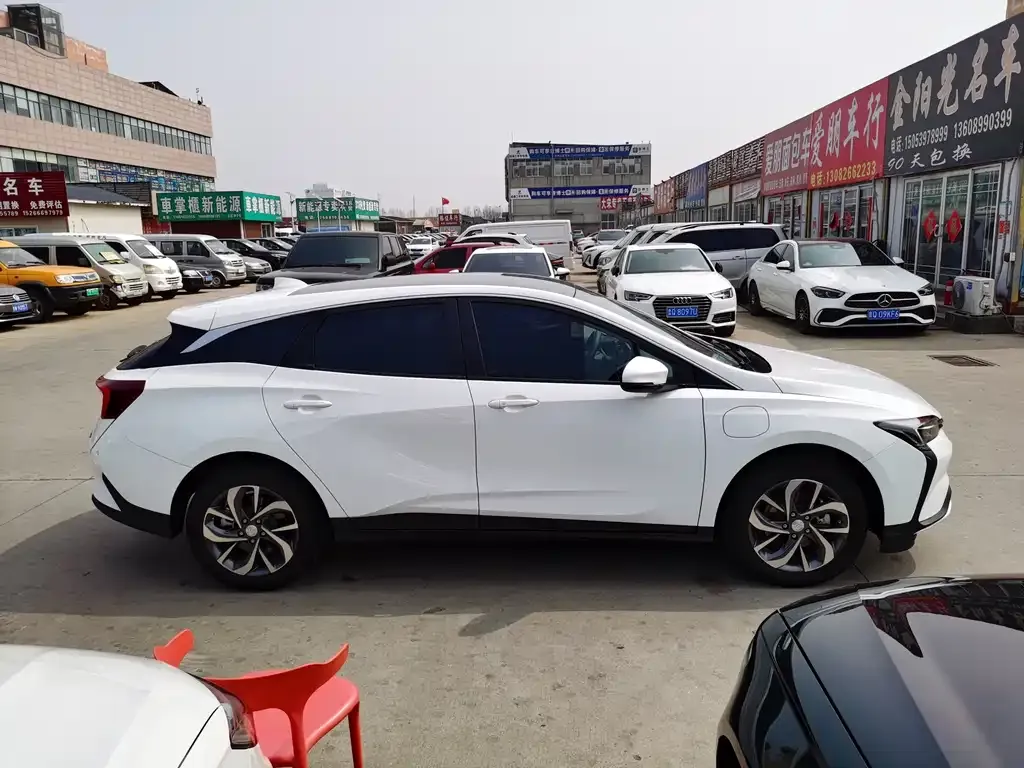 Buick Velite 6 2024 из CN, фото 3