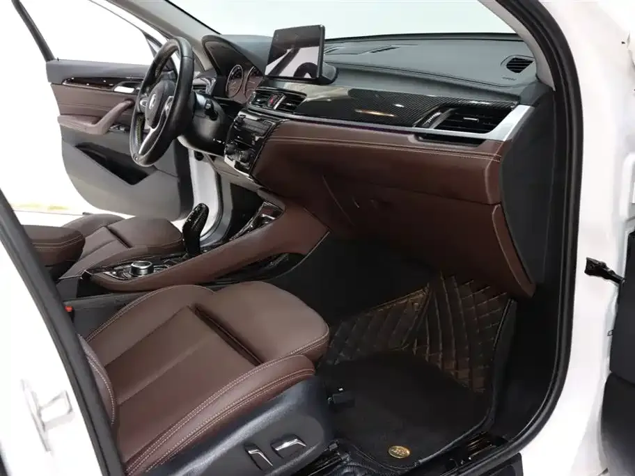BMW X2 2024 из CN, фото 4