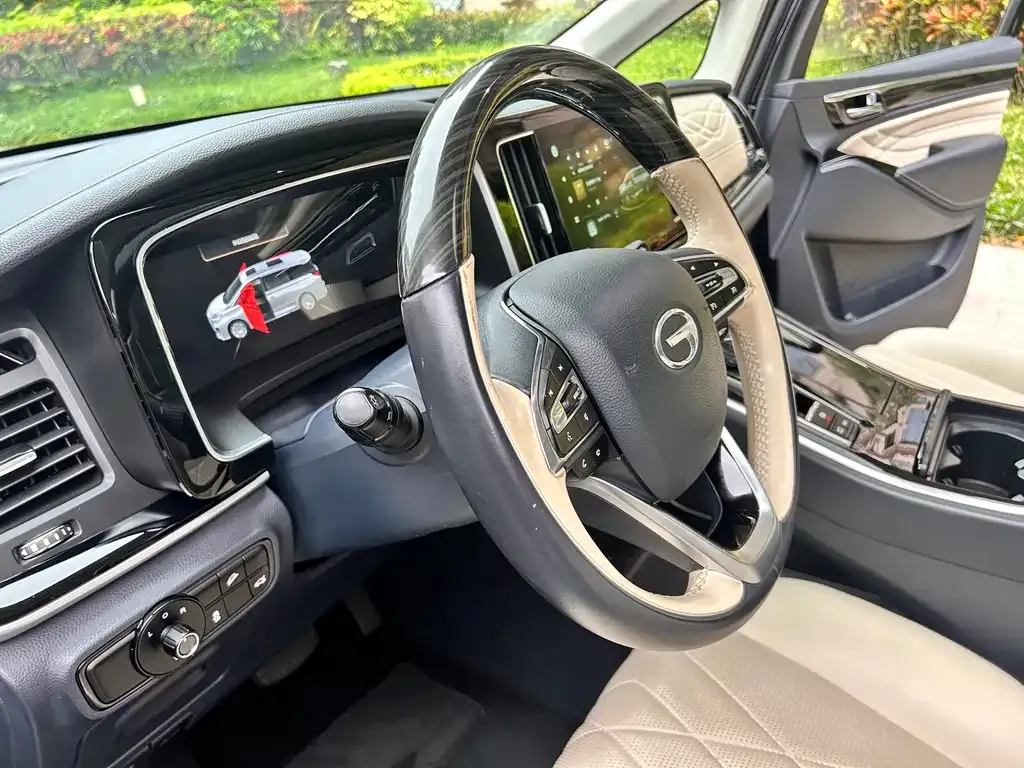 GAC Motor Trumpchi M8 — фото 3