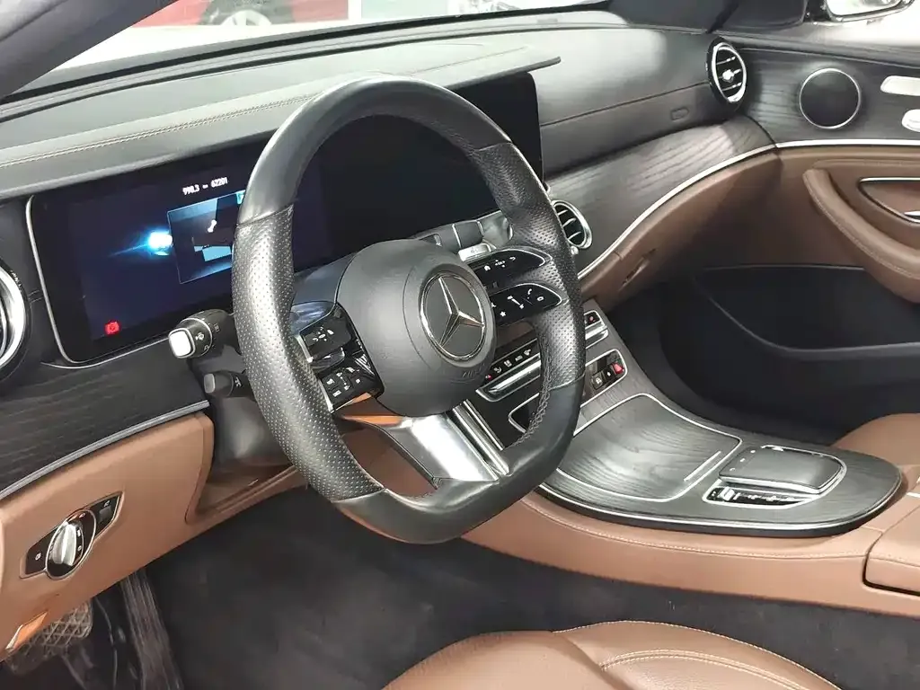 Mercedes-Benz E-Class 2021 из CN, фото 3