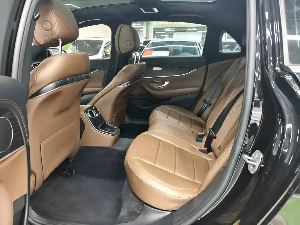 Mercedes-Benz E-Class 2021 из CN, фото 7