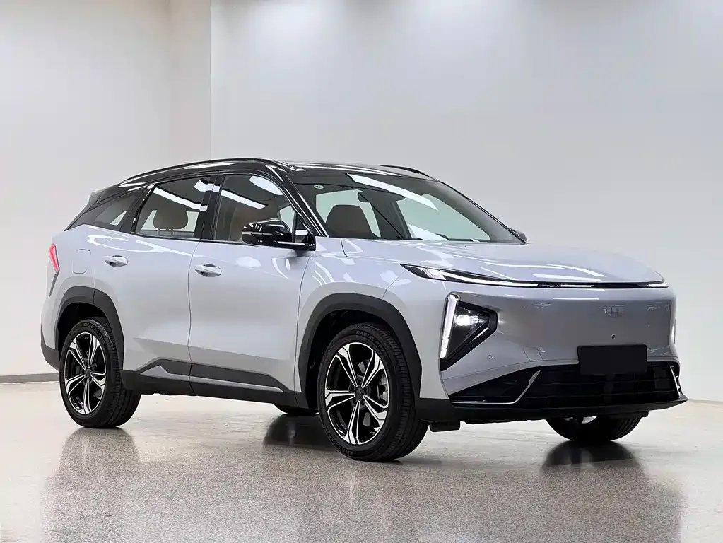 Geely Galaxy L7 — фото 2