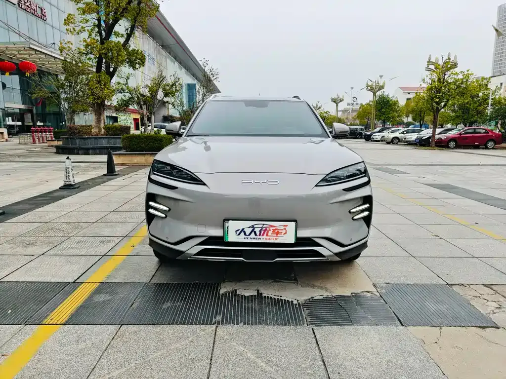 BYD PLUS New Energy — фото 7