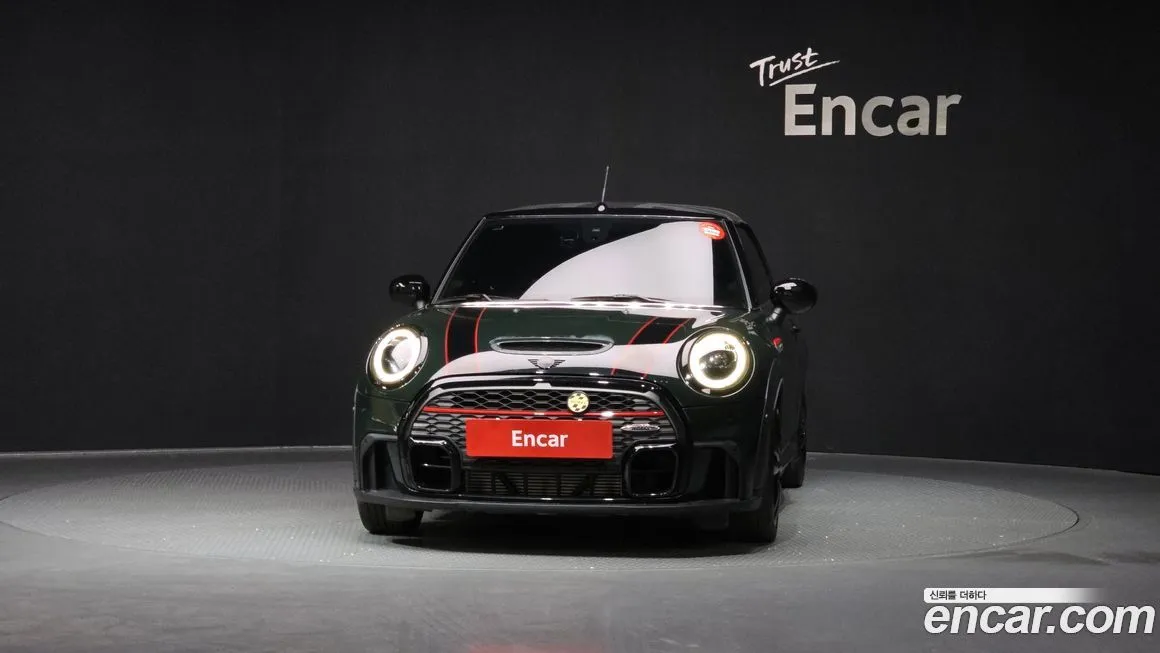 Mini Cooper Convertible 2024 из KR, фото 3