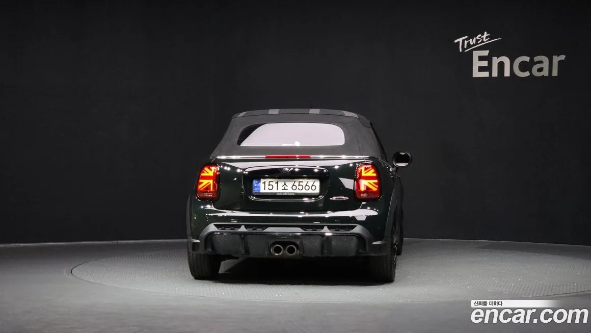 Mini Cooper Convertible 2024 из KR, фото 4