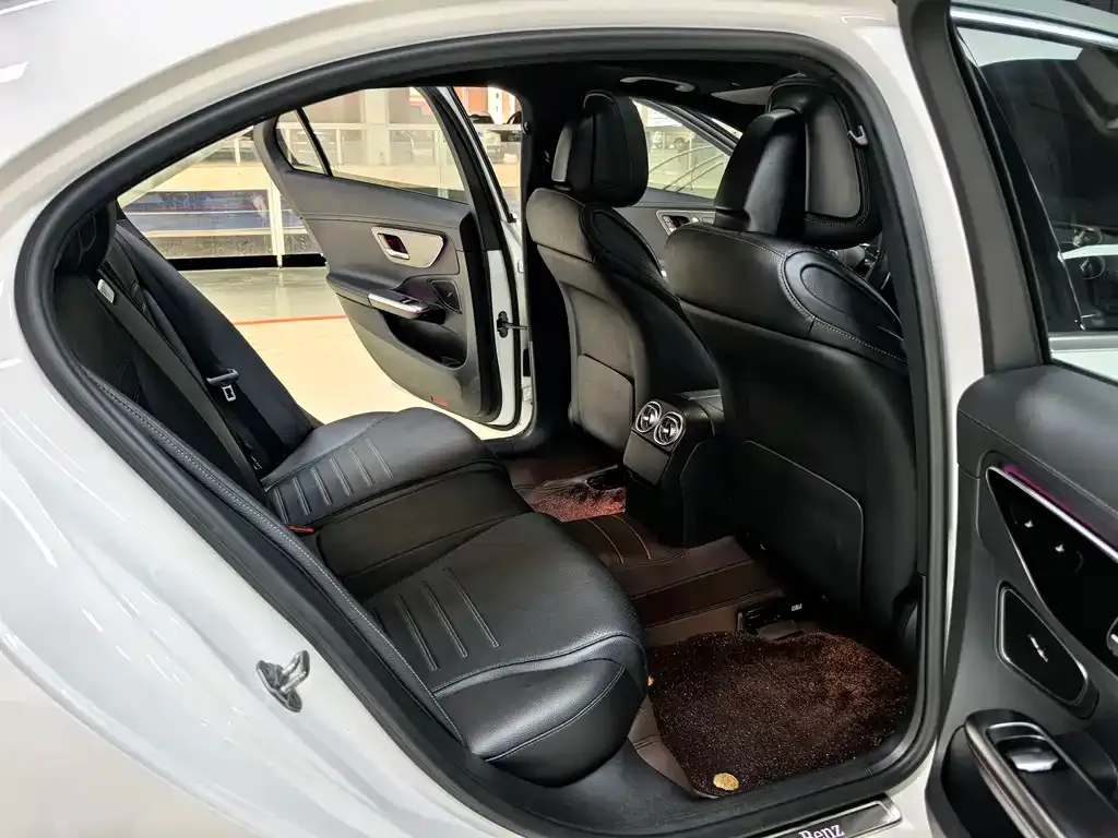 Mercedes-Benz C-Class 2024 из CN, фото 10