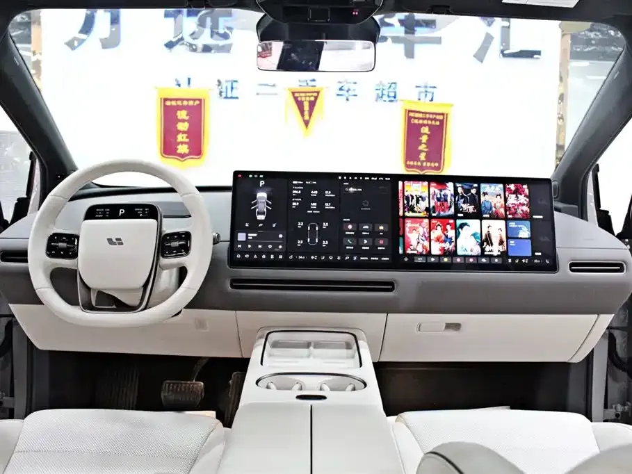Li Auto i6 — фото 10