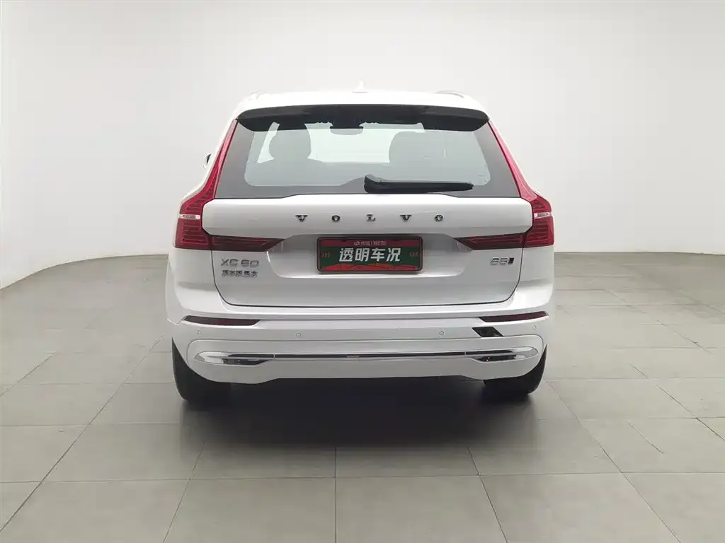 Volvo XC60 2025 из CN, фото 6