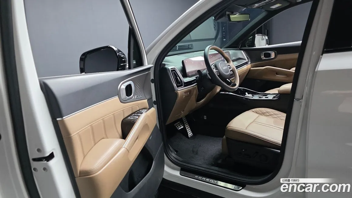 Kia Sorento — фото 8