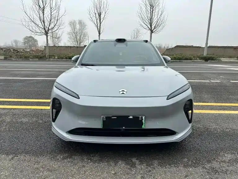 NIO ET5T
